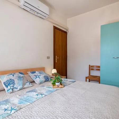 Longa Isola Rossa (Sassari)